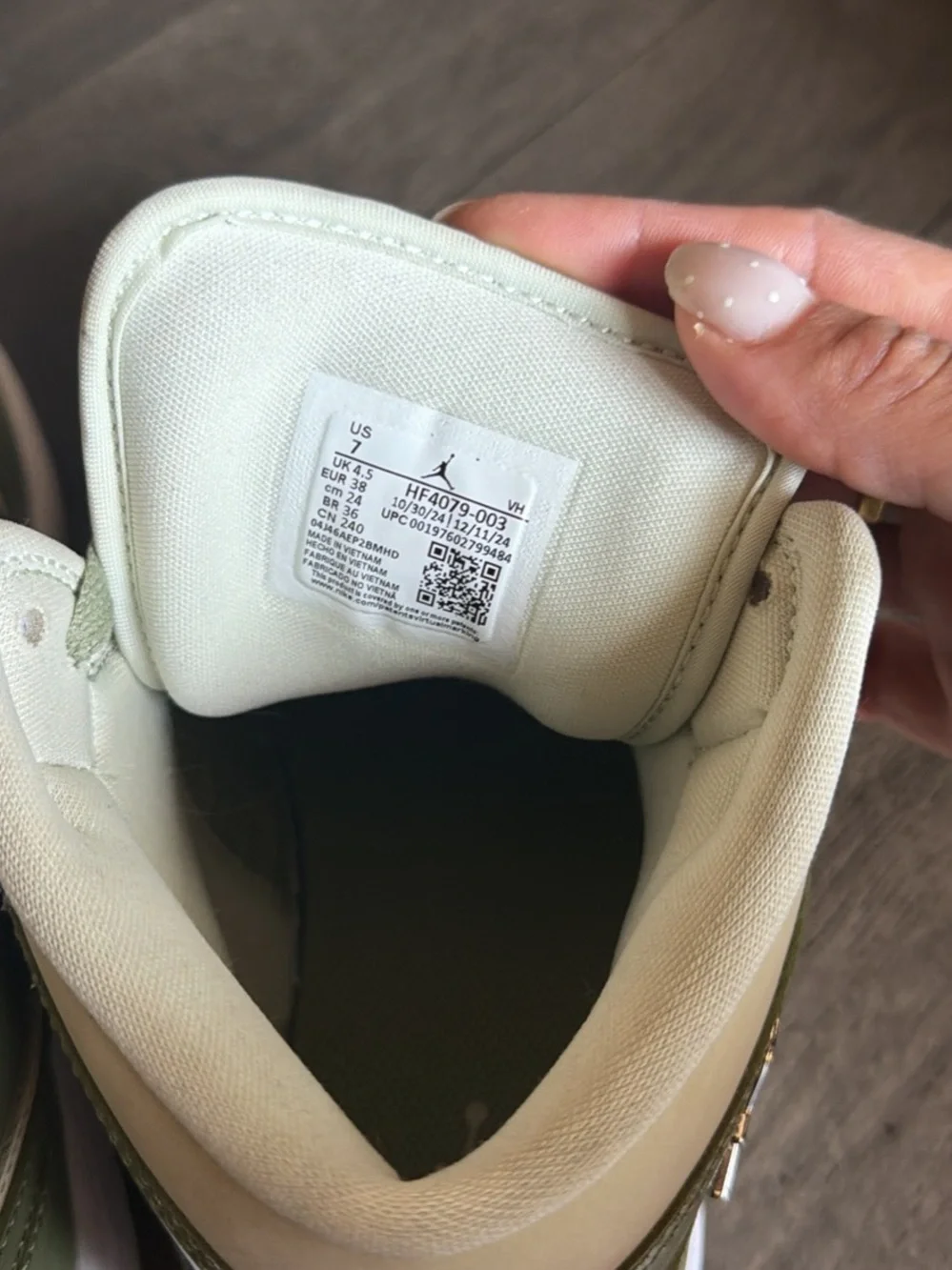 Jordan Kids Mid-Top Sneakers in Sage Green and Cream